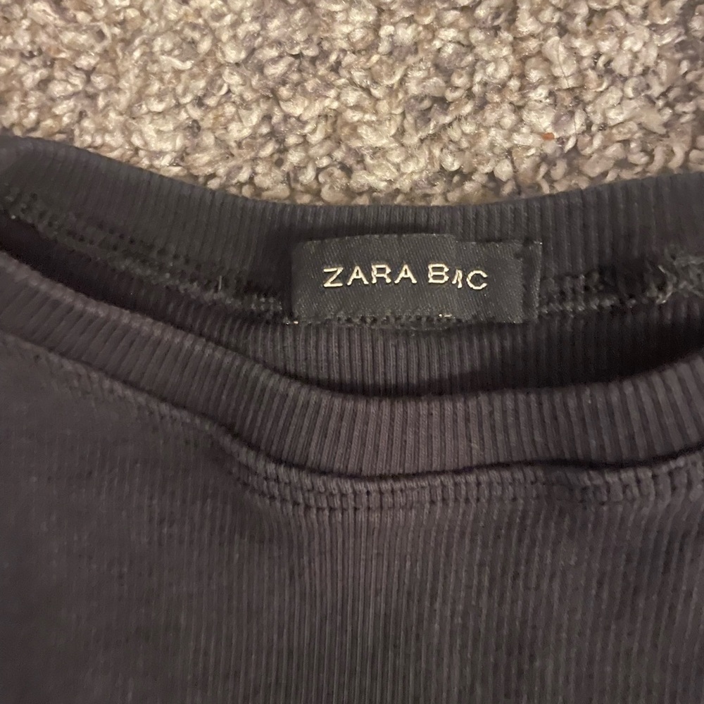 Zara basic - Picture 2 of 2